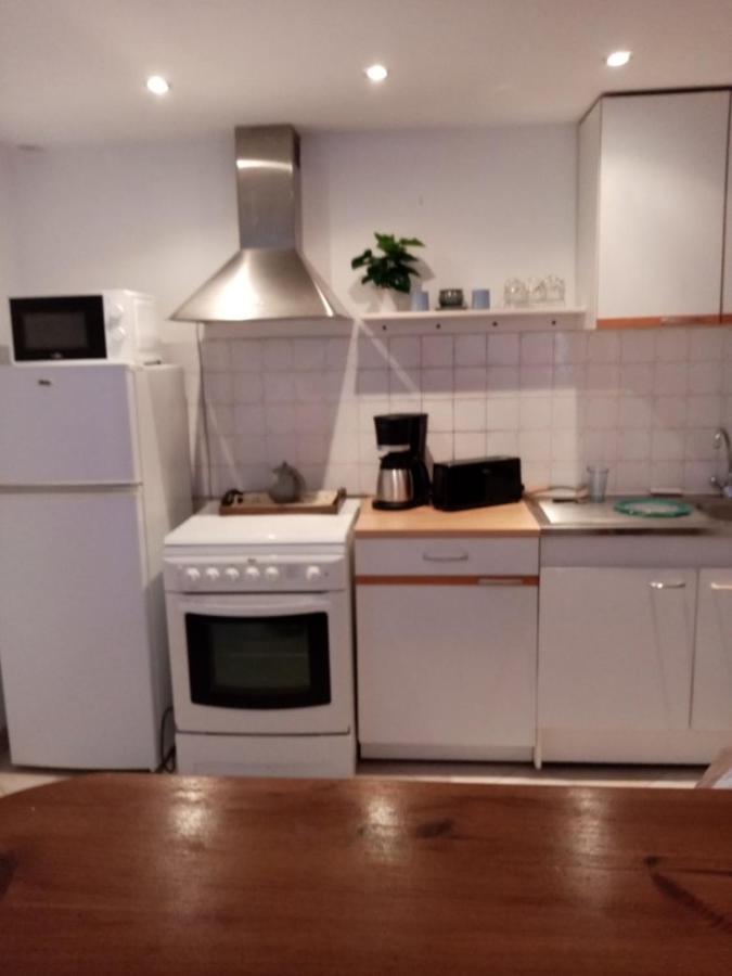 Petite Maison Chaleureuse Irvillac エクステリア 写真